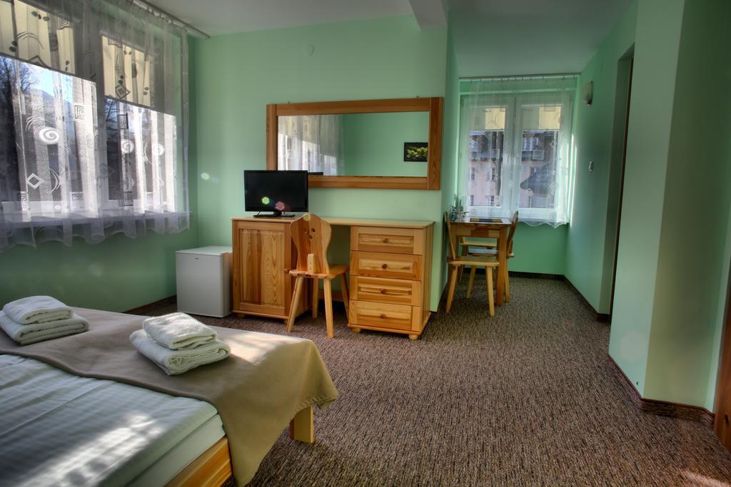 Dw Sloneczna Bed & Breakfast Zakopane Room photo